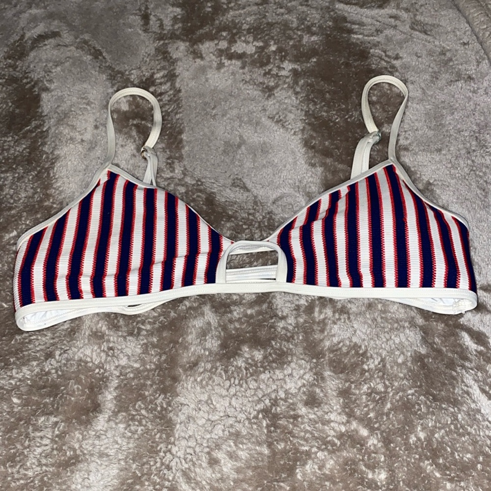 Bikini top